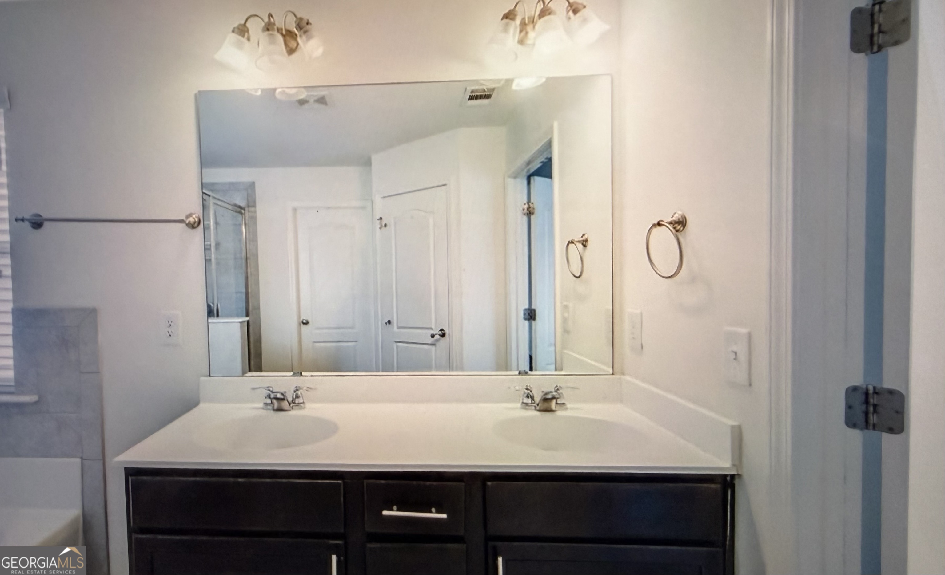 7808 Rutgers Circle Property Photo 16