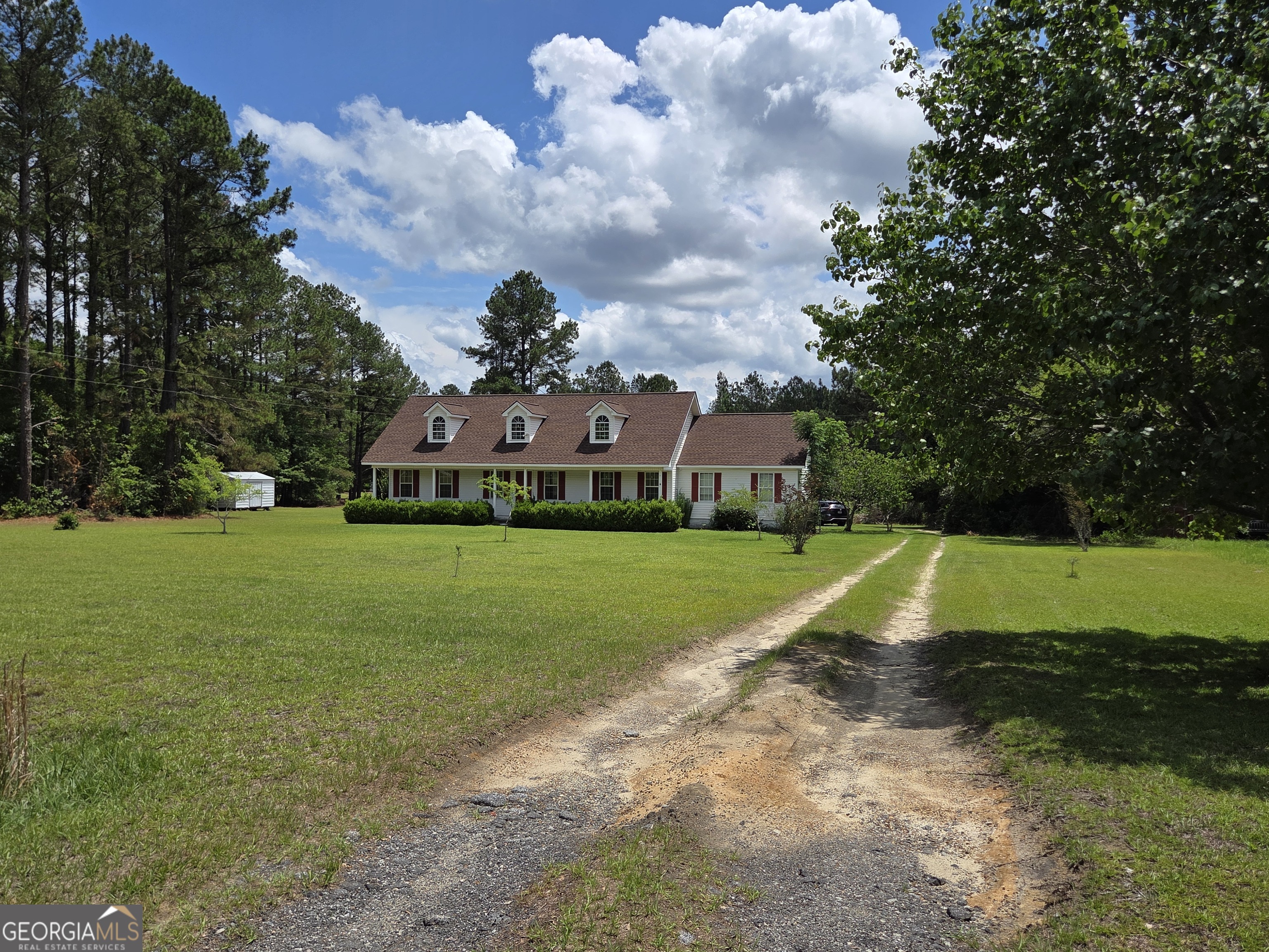 9546 Union Road Property Photo 2
