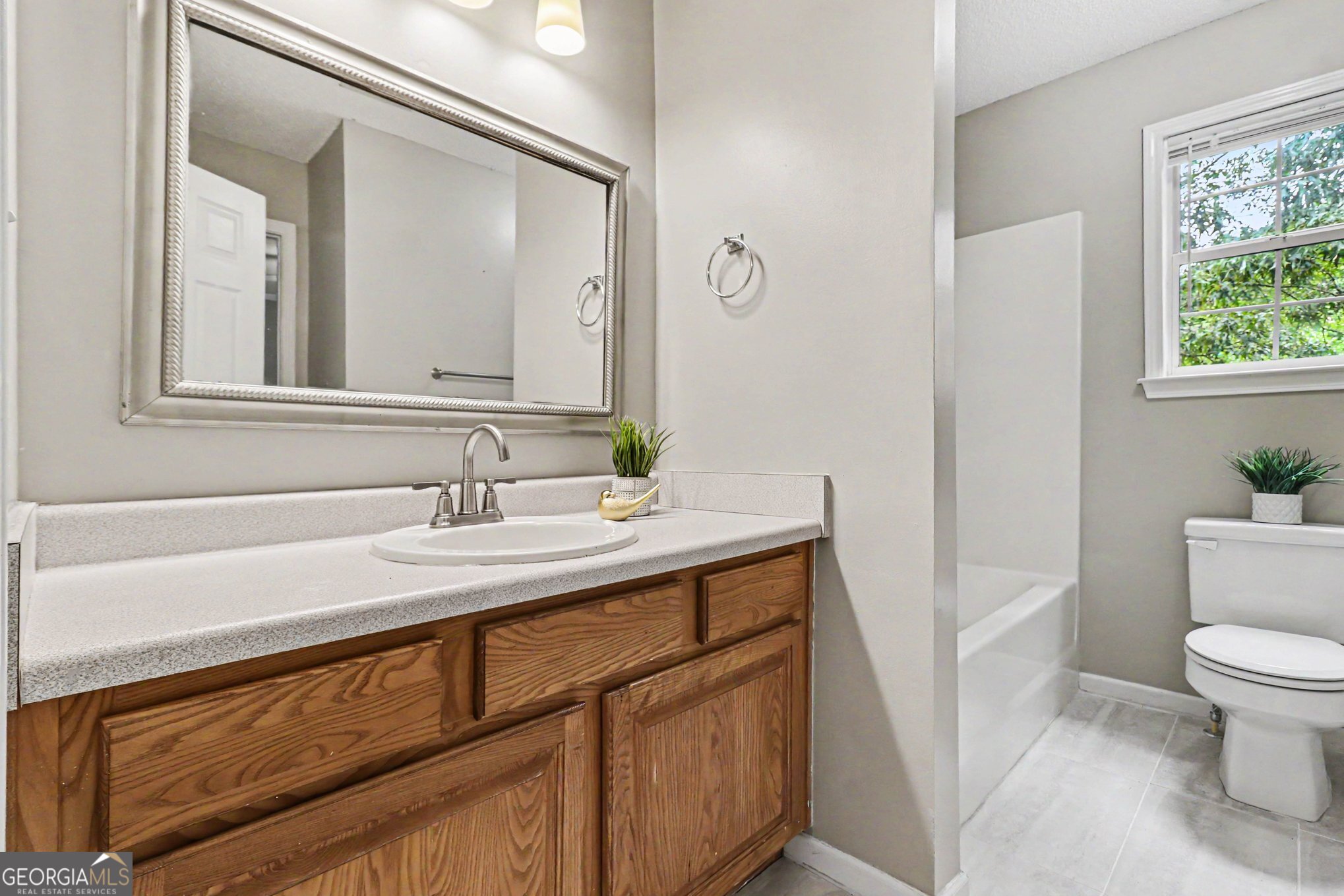 220 Brittain Way Property Photo 36