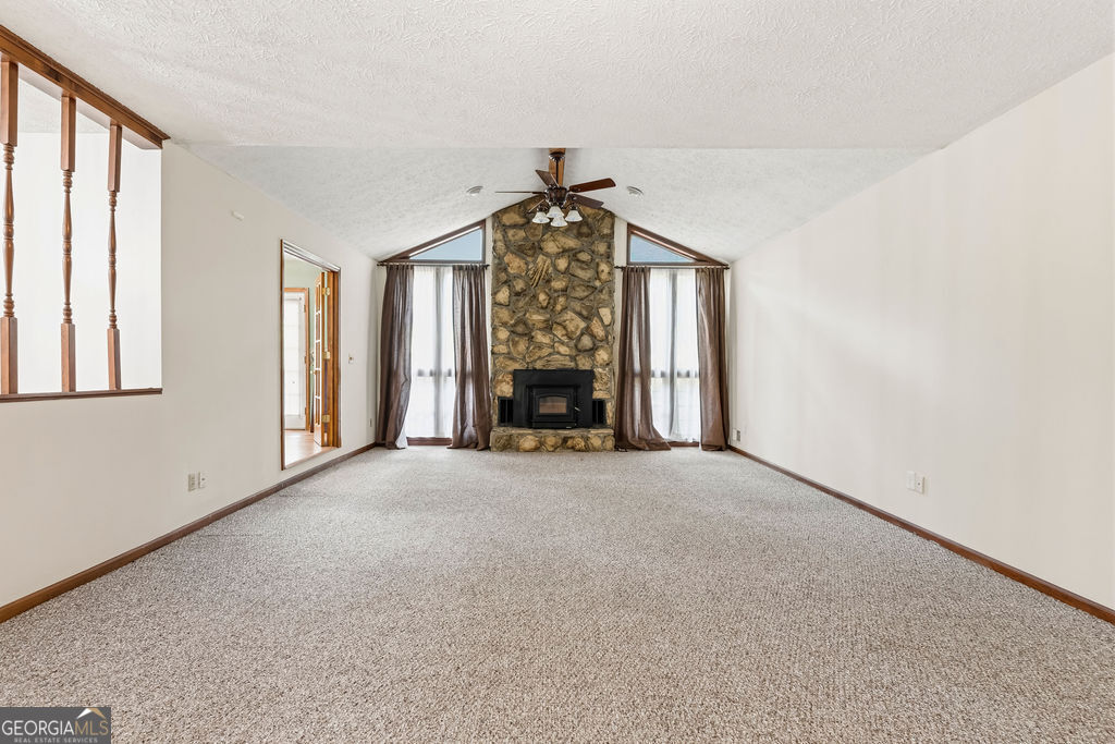 25 Melanie Drive Property Photo 18