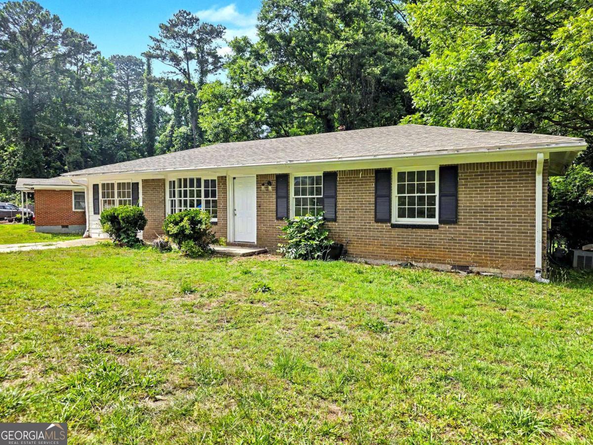 1350 Lori Court Property Photo 3