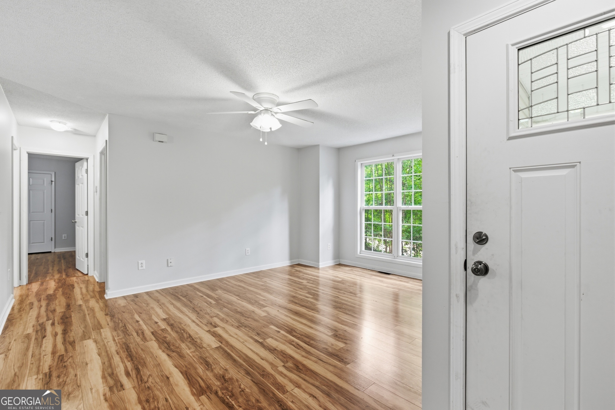 221 Eden Woods Property Photo 3