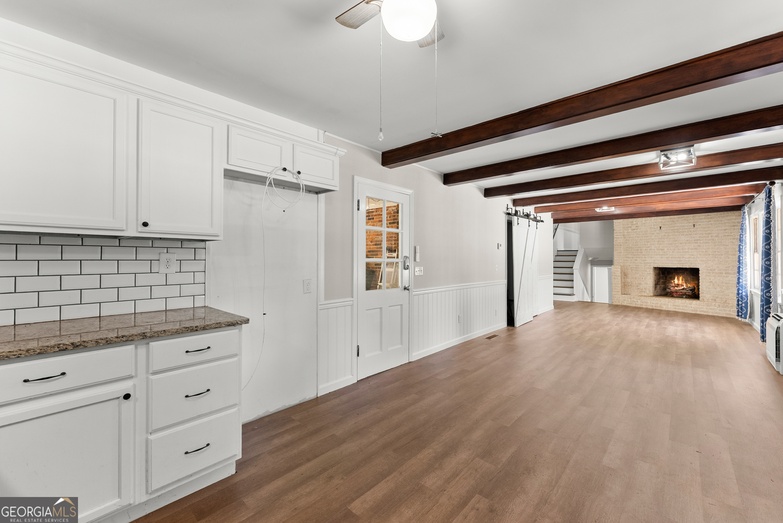 546 Barron Drive Property Photo 17