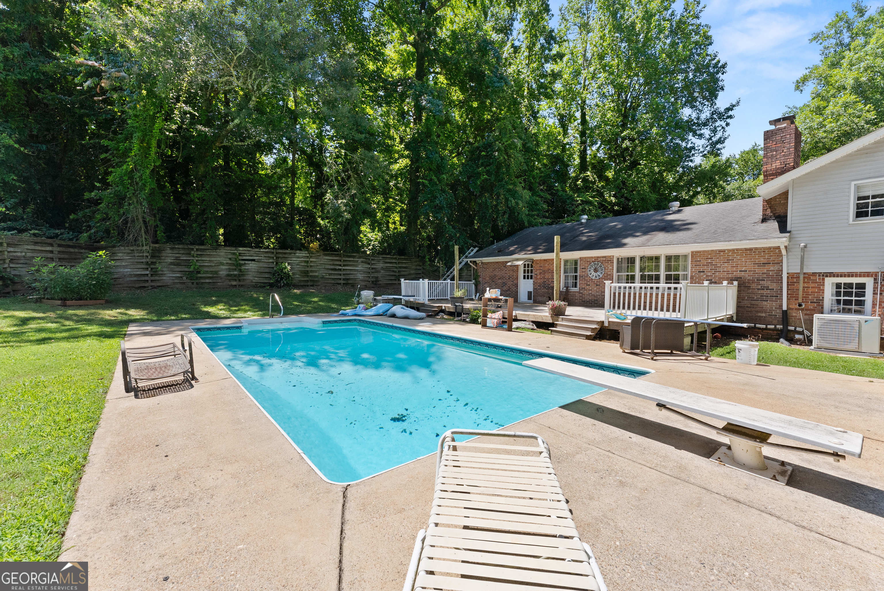546 Barron Drive Property Photo 38
