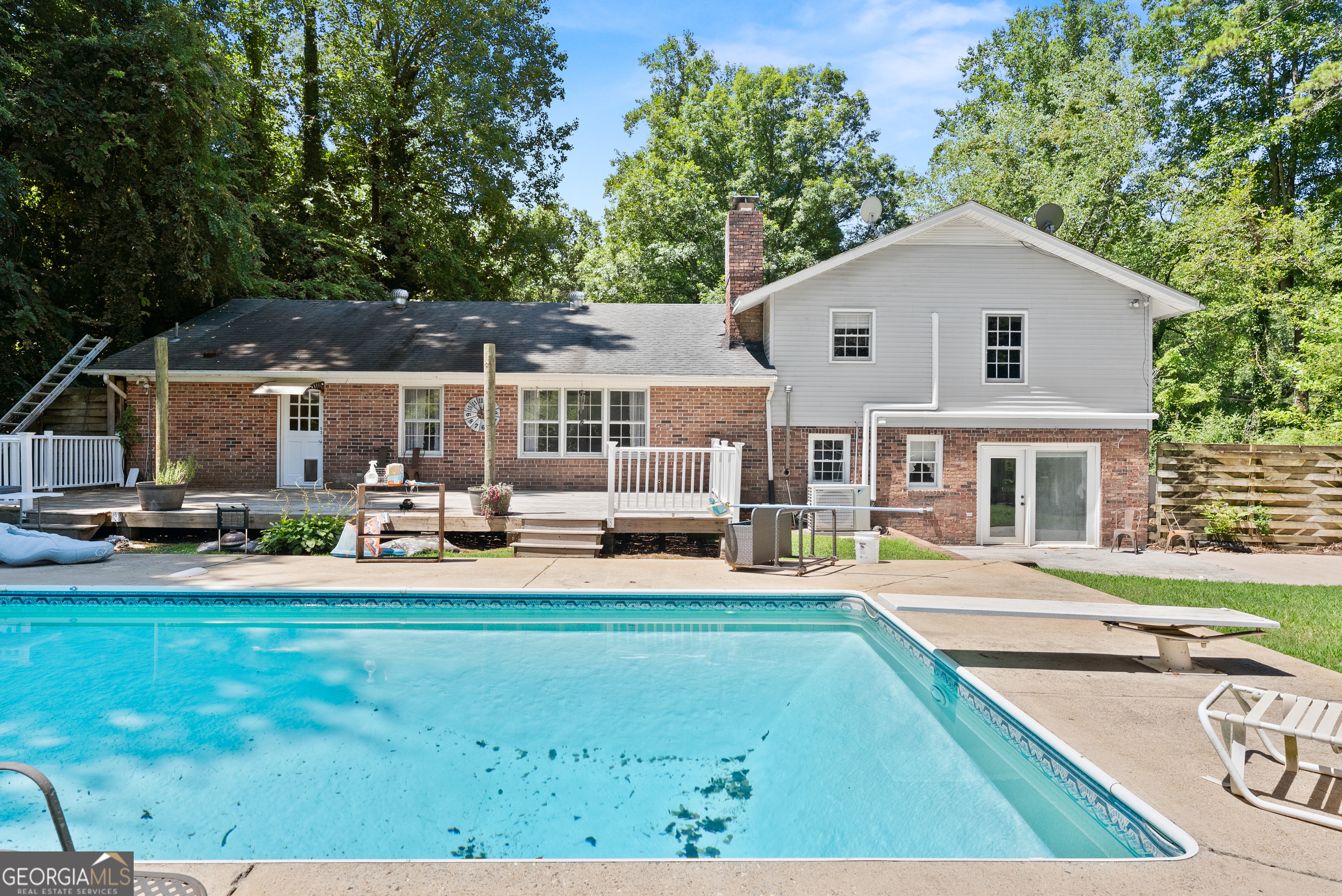 546 Barron Drive Property Photo 40