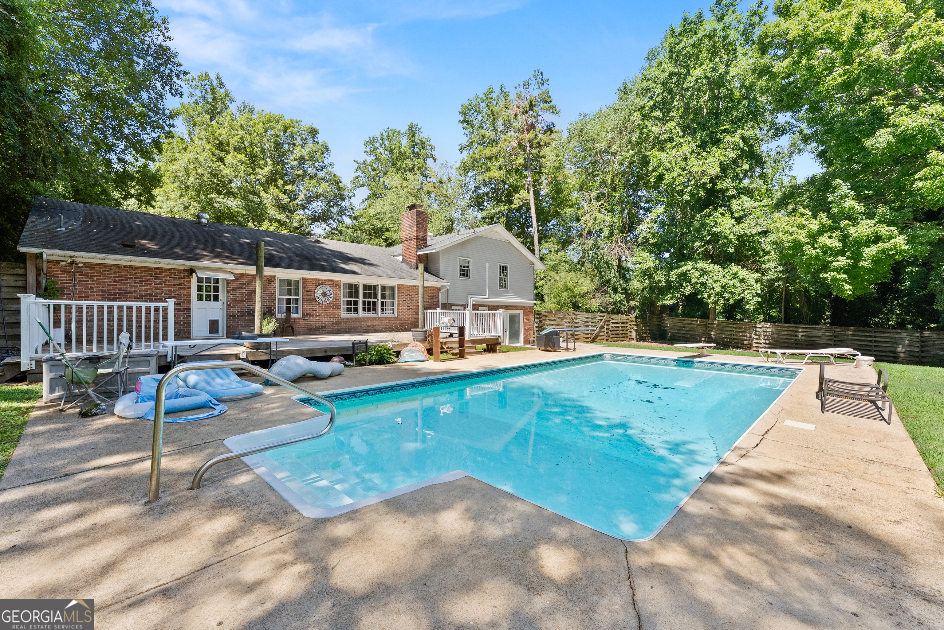 546 Barron Drive Property Photo 41