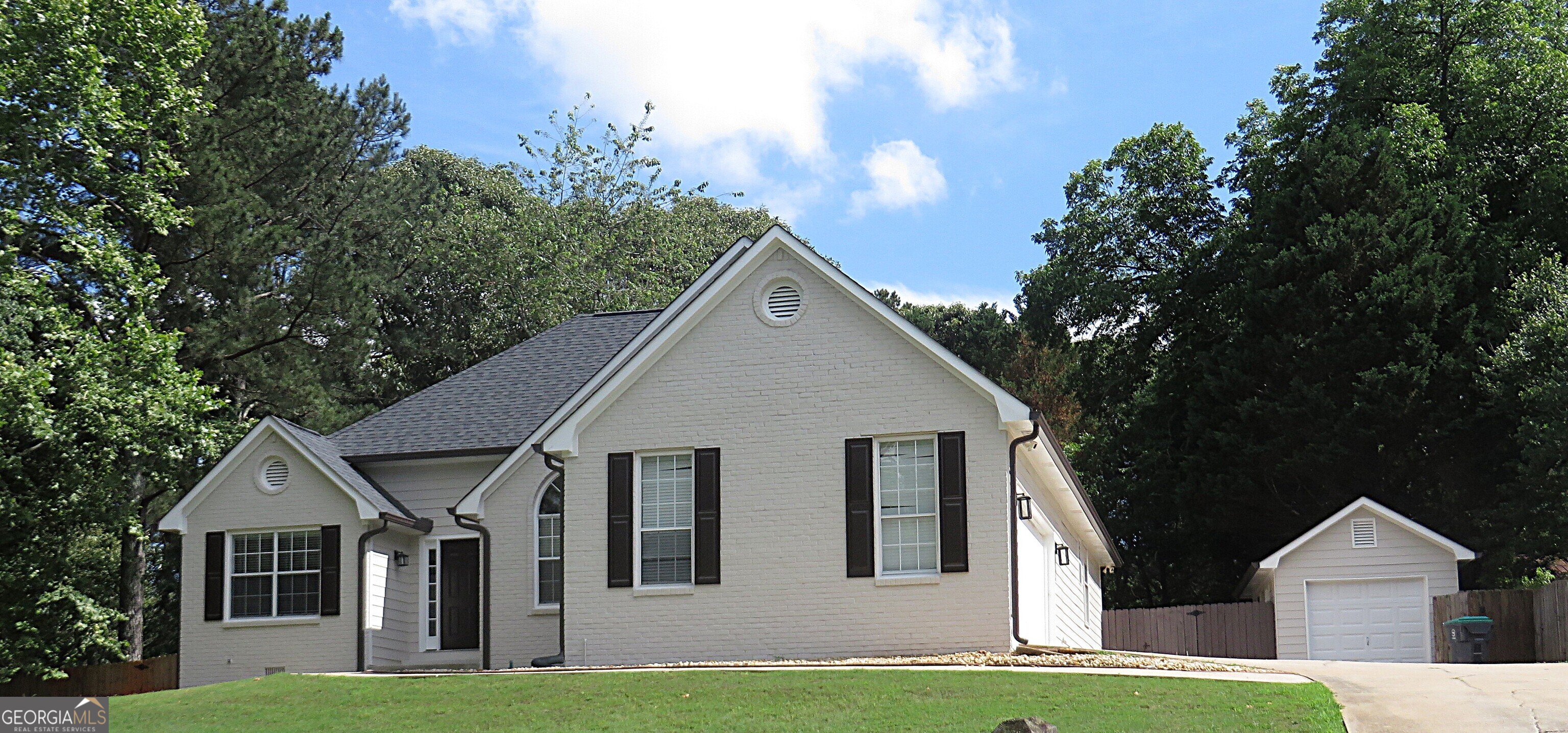 300 Rampart Street Property Photo 3