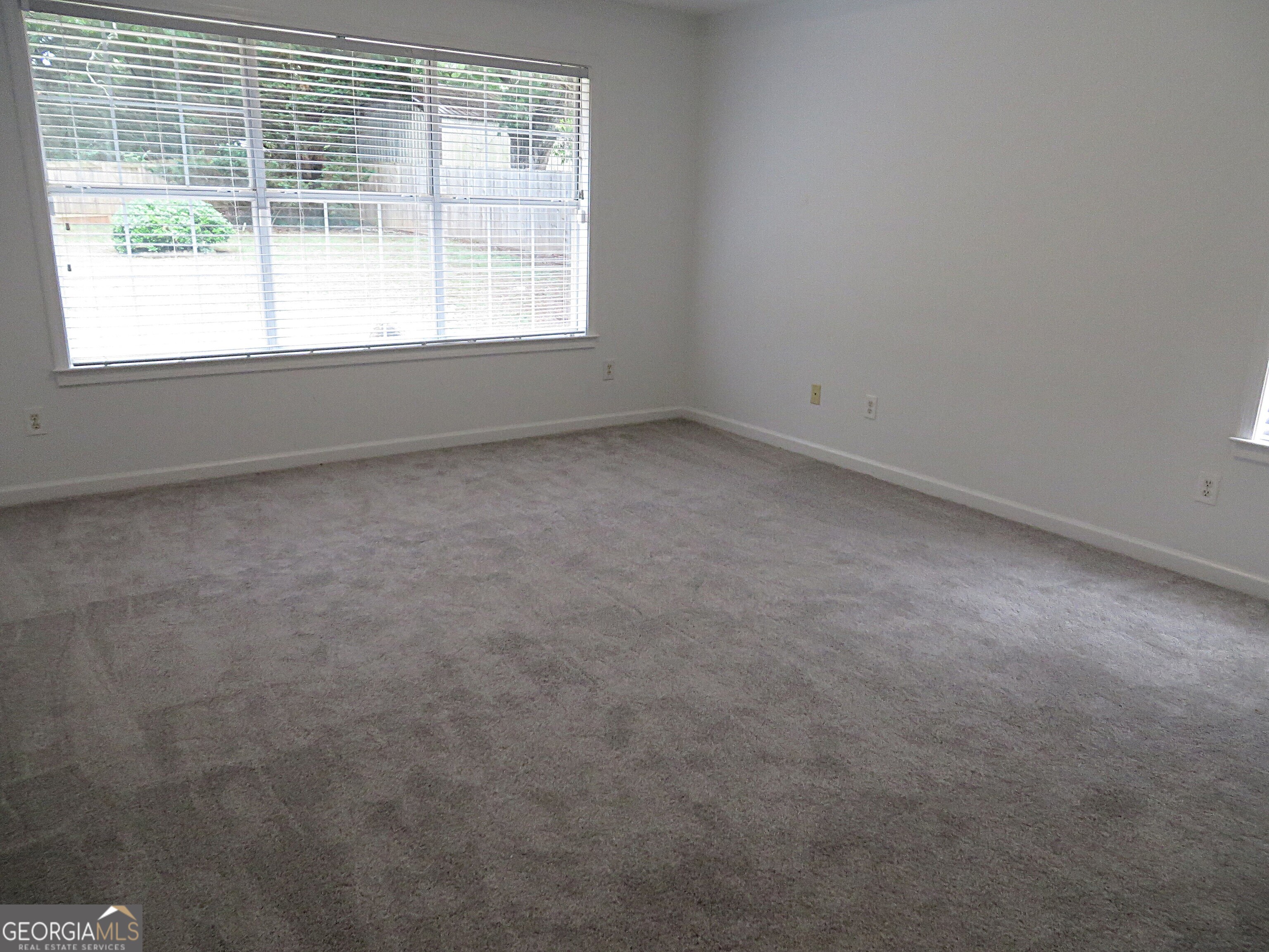 300 Rampart Street Property Photo 15