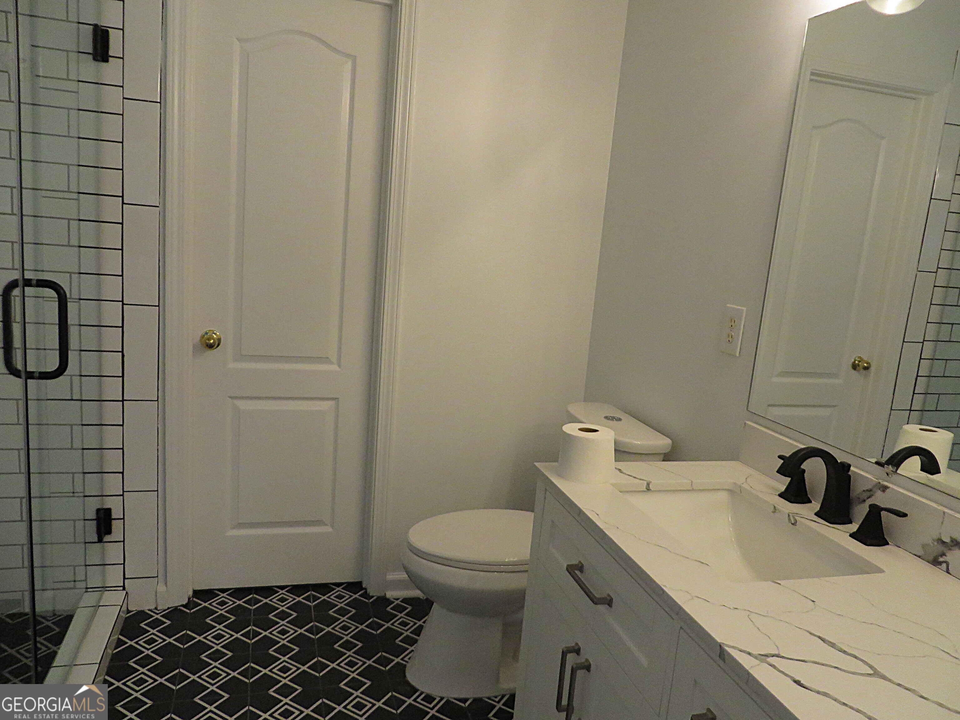 300 Rampart Street Property Photo 19