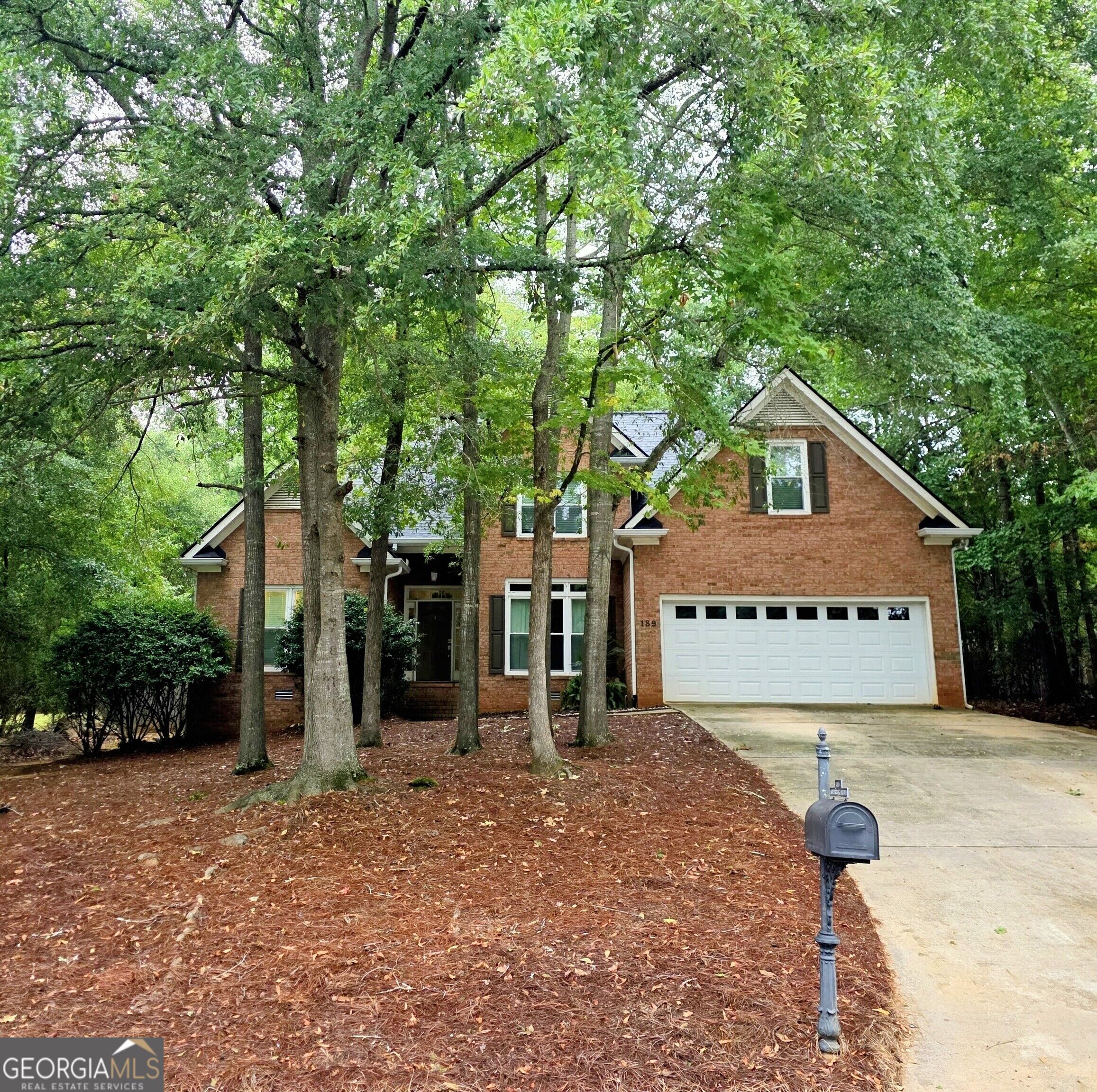 189 Ashbrook Drive Property Photo 1