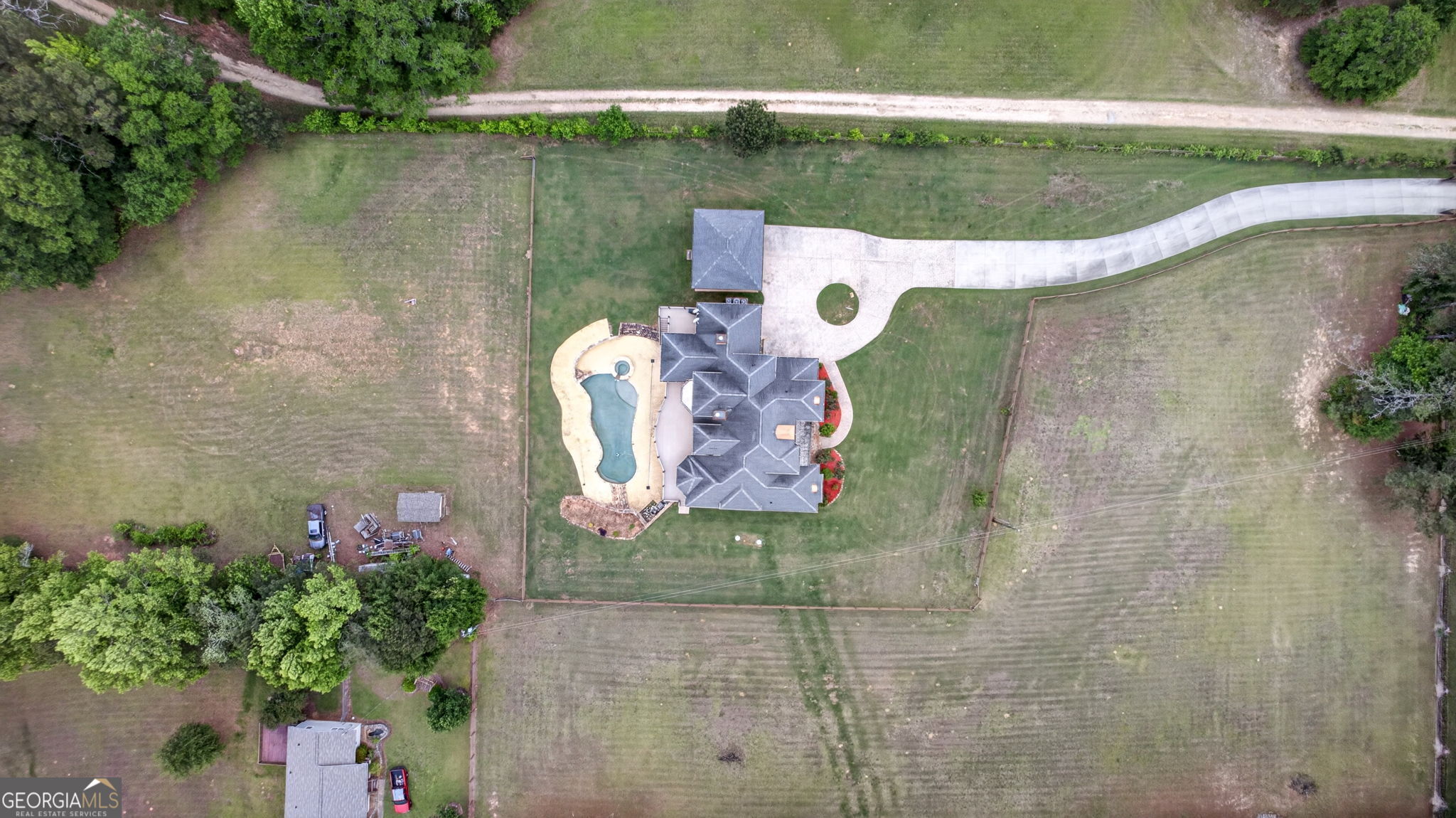 1585 Leguin Mill Road Property Photo 6