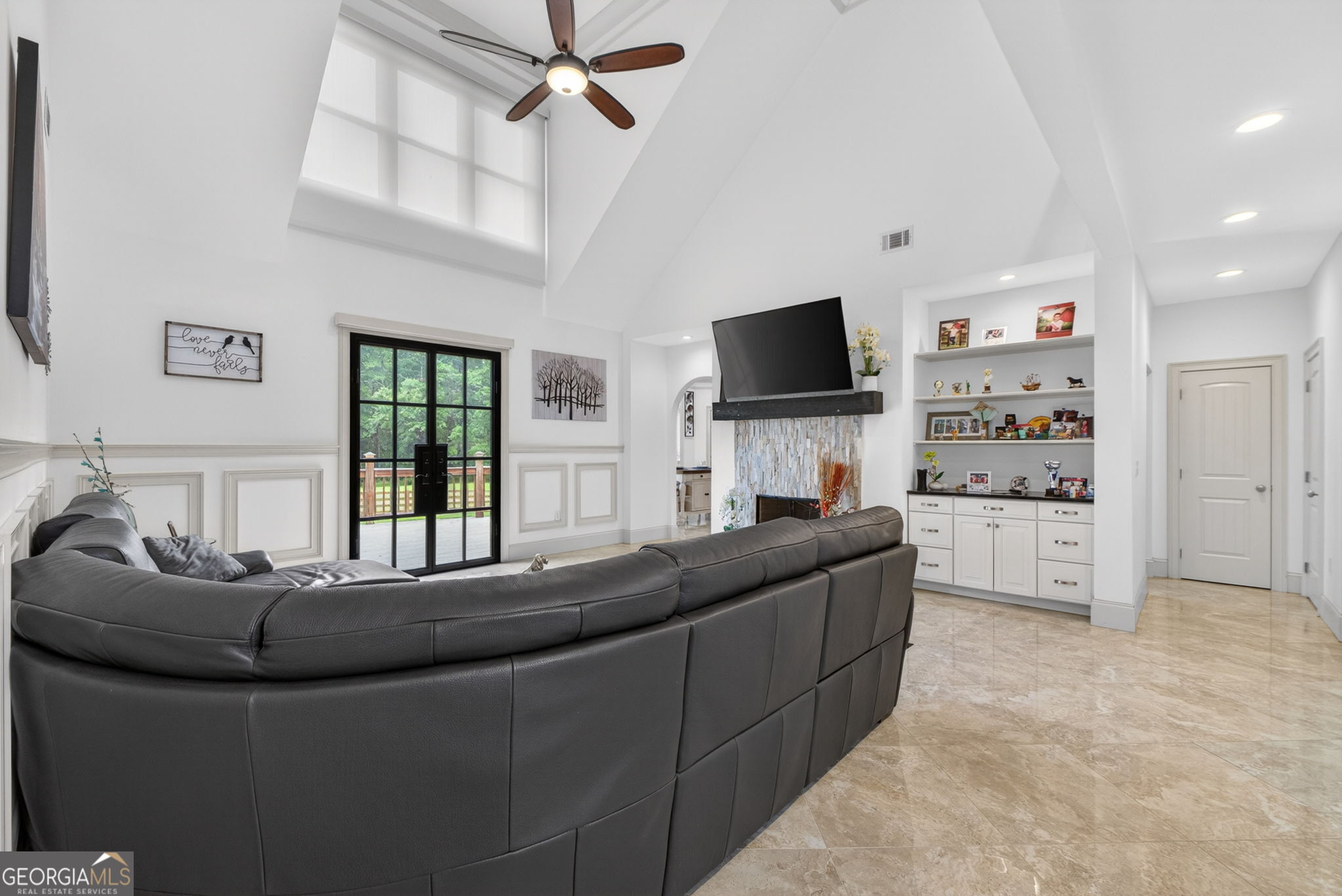 1585 Leguin Mill Road Property Photo 16
