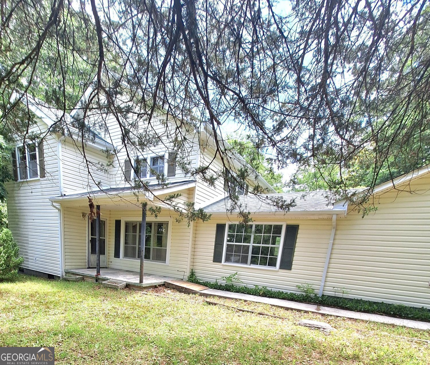 333 Lickskillet Road Property Photo 3