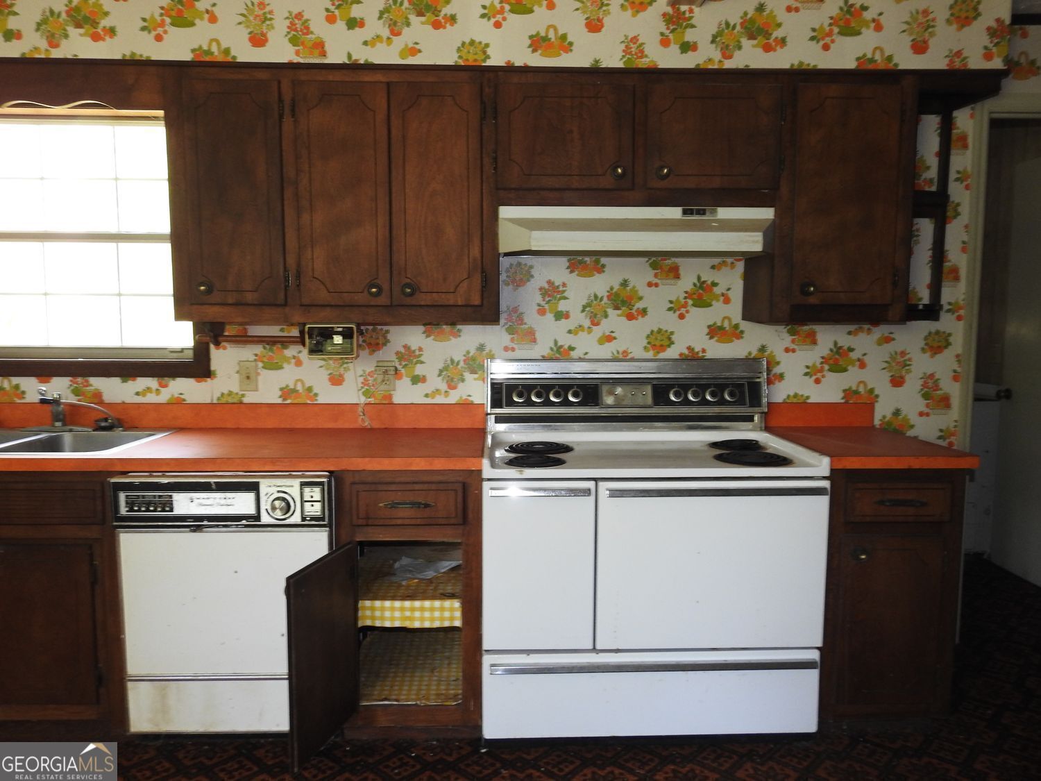 333 Lickskillet Road Property Photo 15