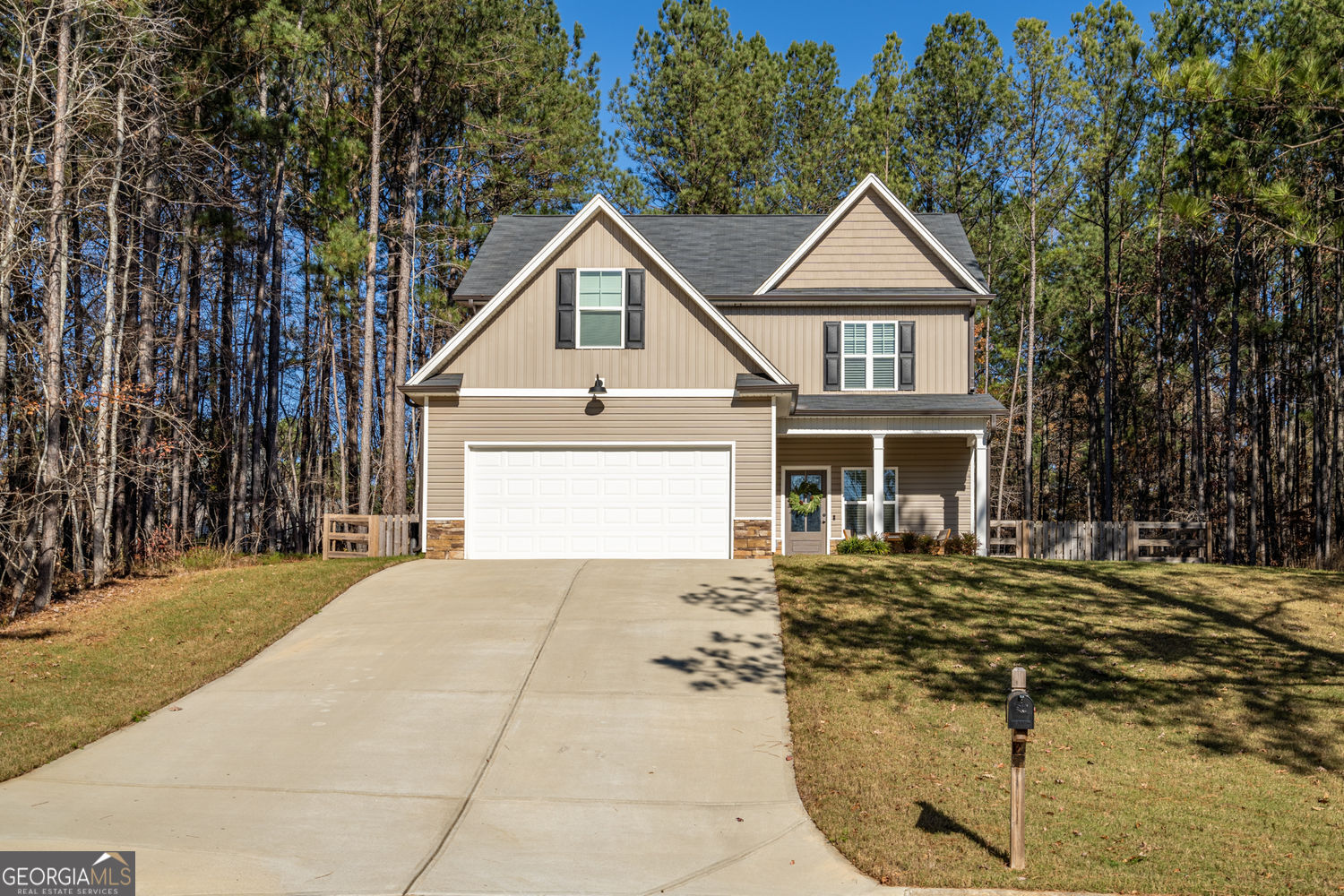 81 Roundtree Court Property Photo 1