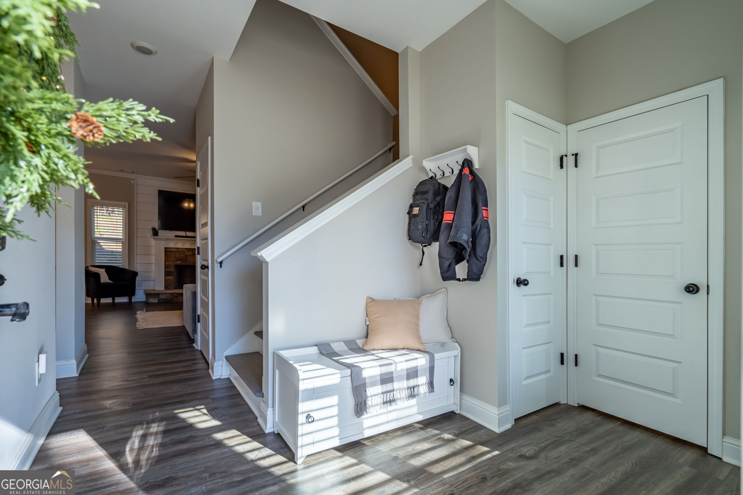 81 Roundtree Court Property Photo 4