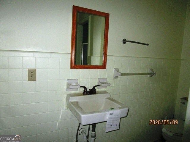 504 Dunwoody Drive Property Photo 9