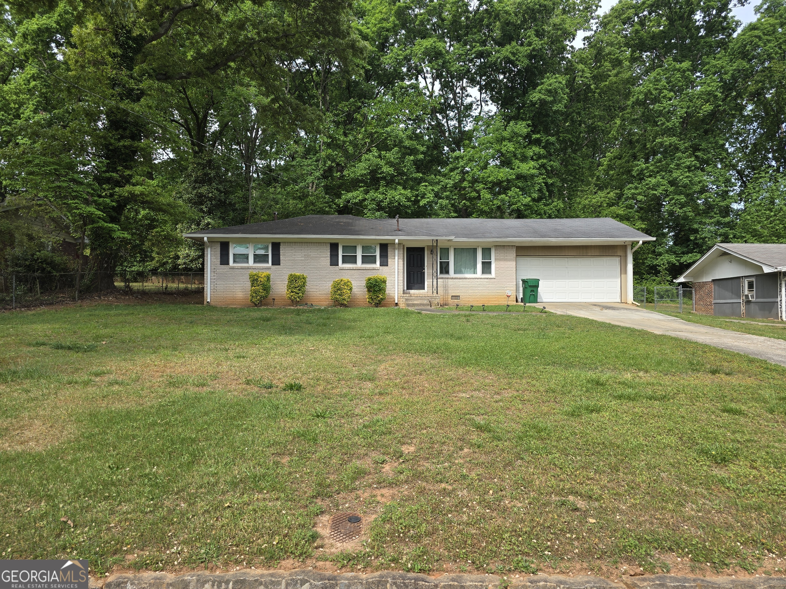 2717 Hutch Drive Property Photo 1
