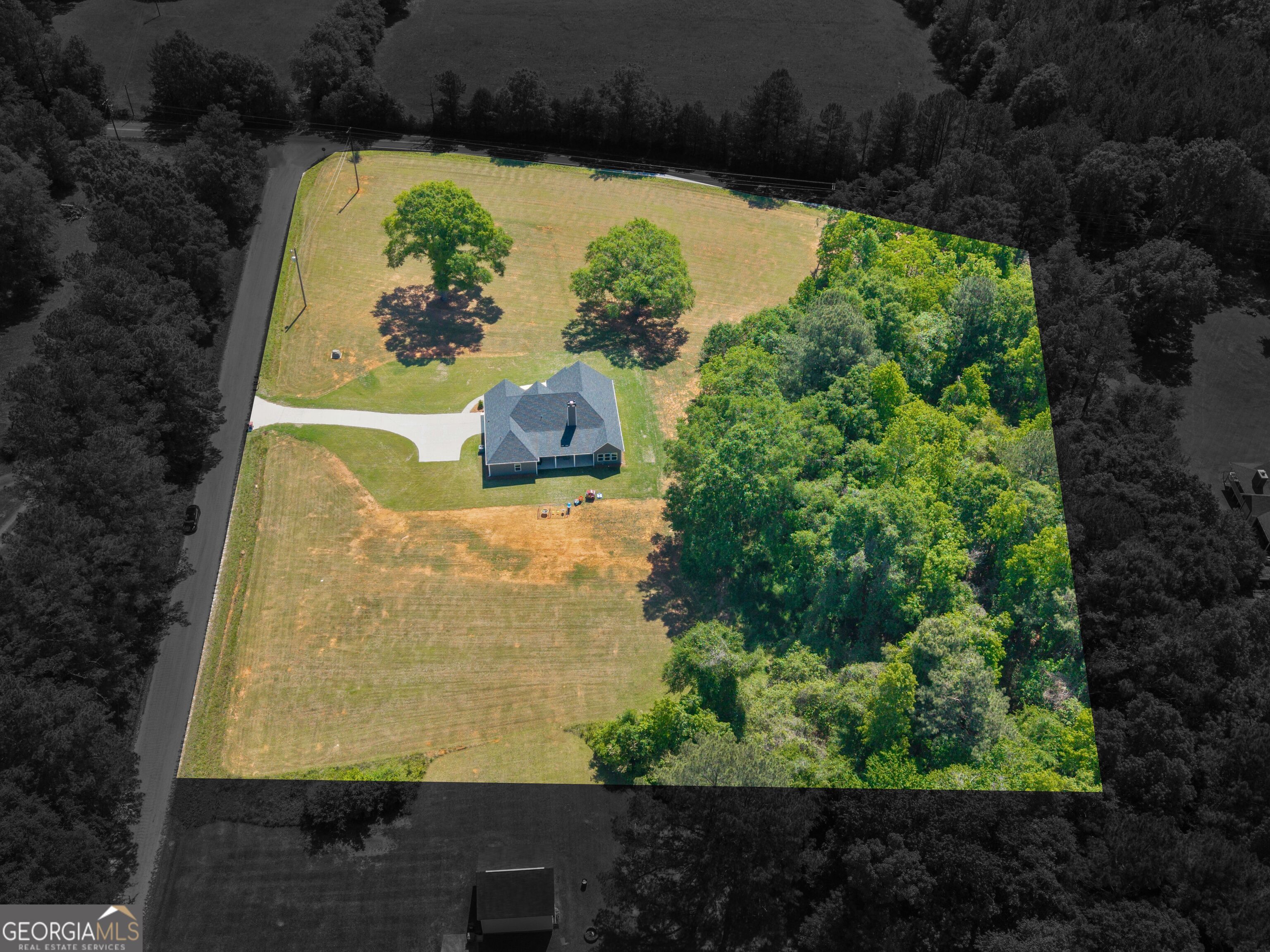 55 Hood Road Property Photo 10