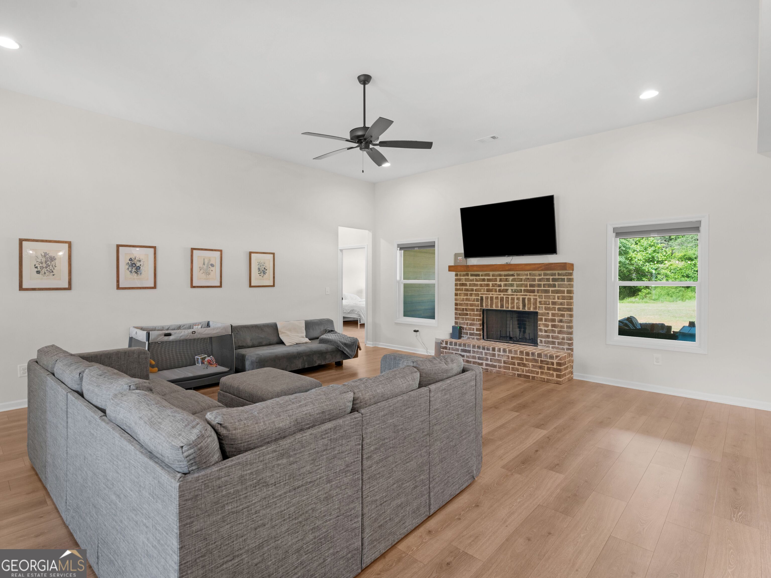 55 Hood Road Property Photo 17