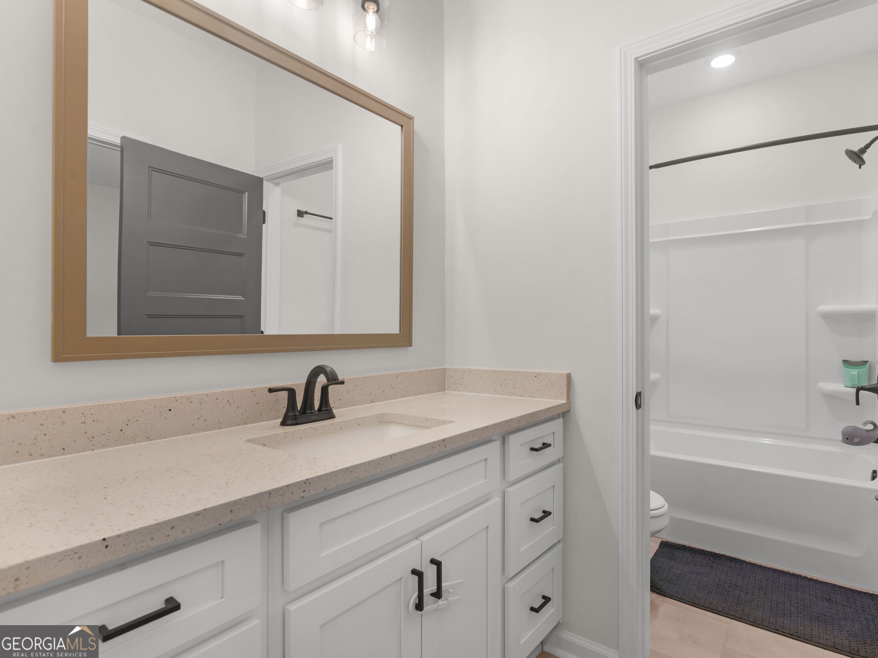 55 Hood Road Property Photo 35