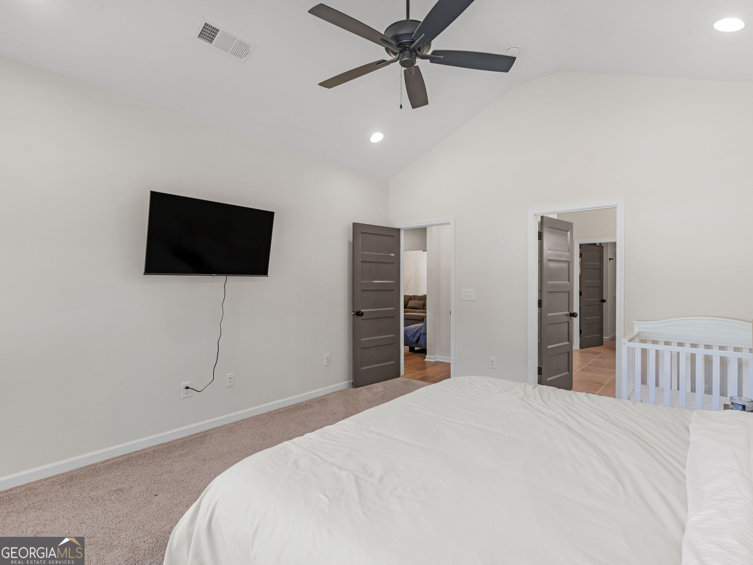 55 Hood Road Property Photo 40