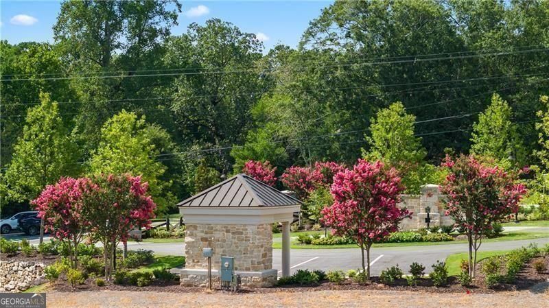 2050 Magnolia Lane Property Photo 13