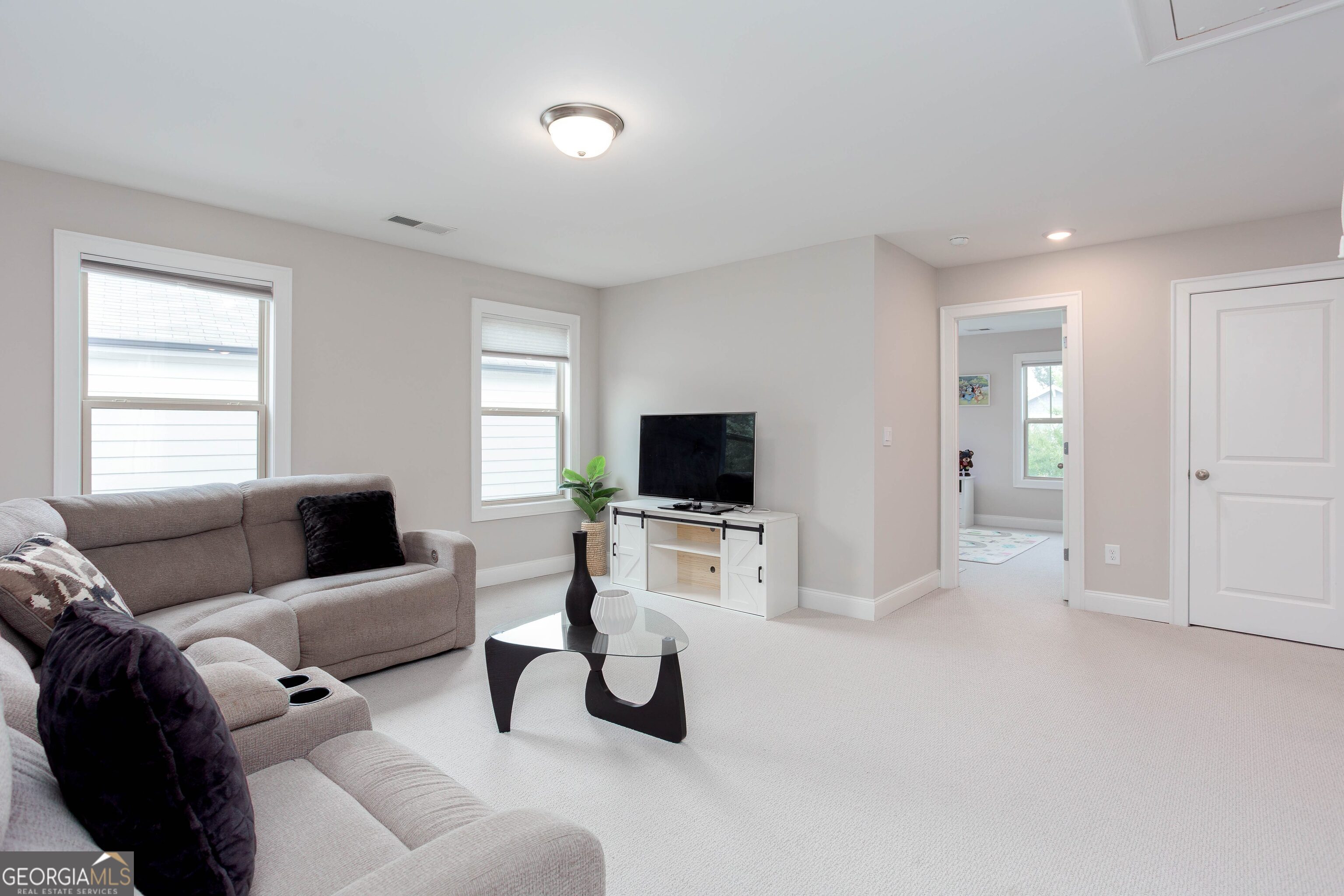 364 Mcdaniel Place Property Photo 36