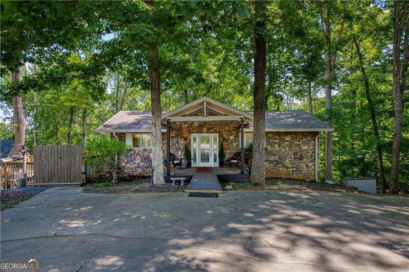 3112 Lake Ranch Drive Property Photo 1
