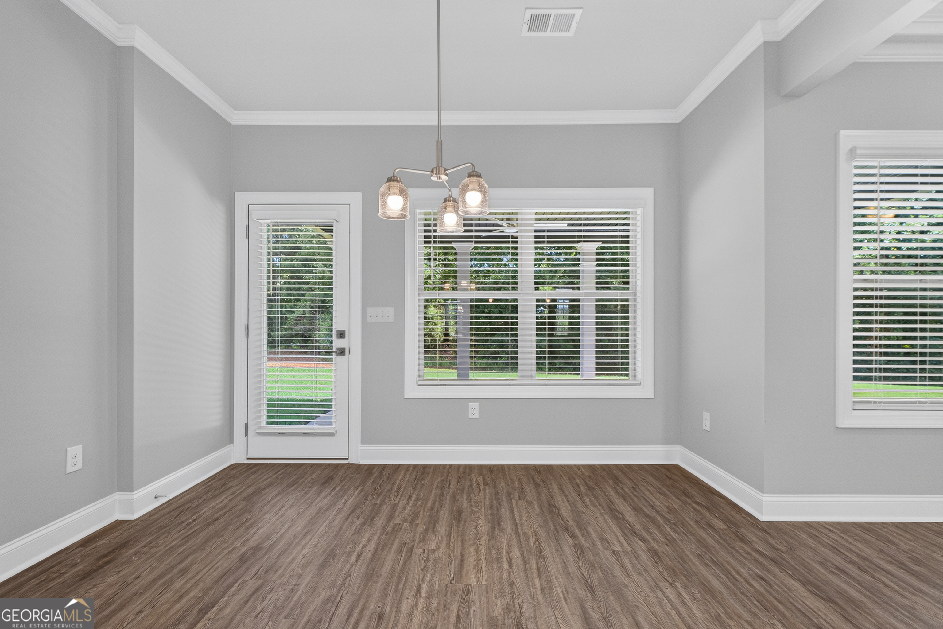 601 Austin Drive Property Photo 14