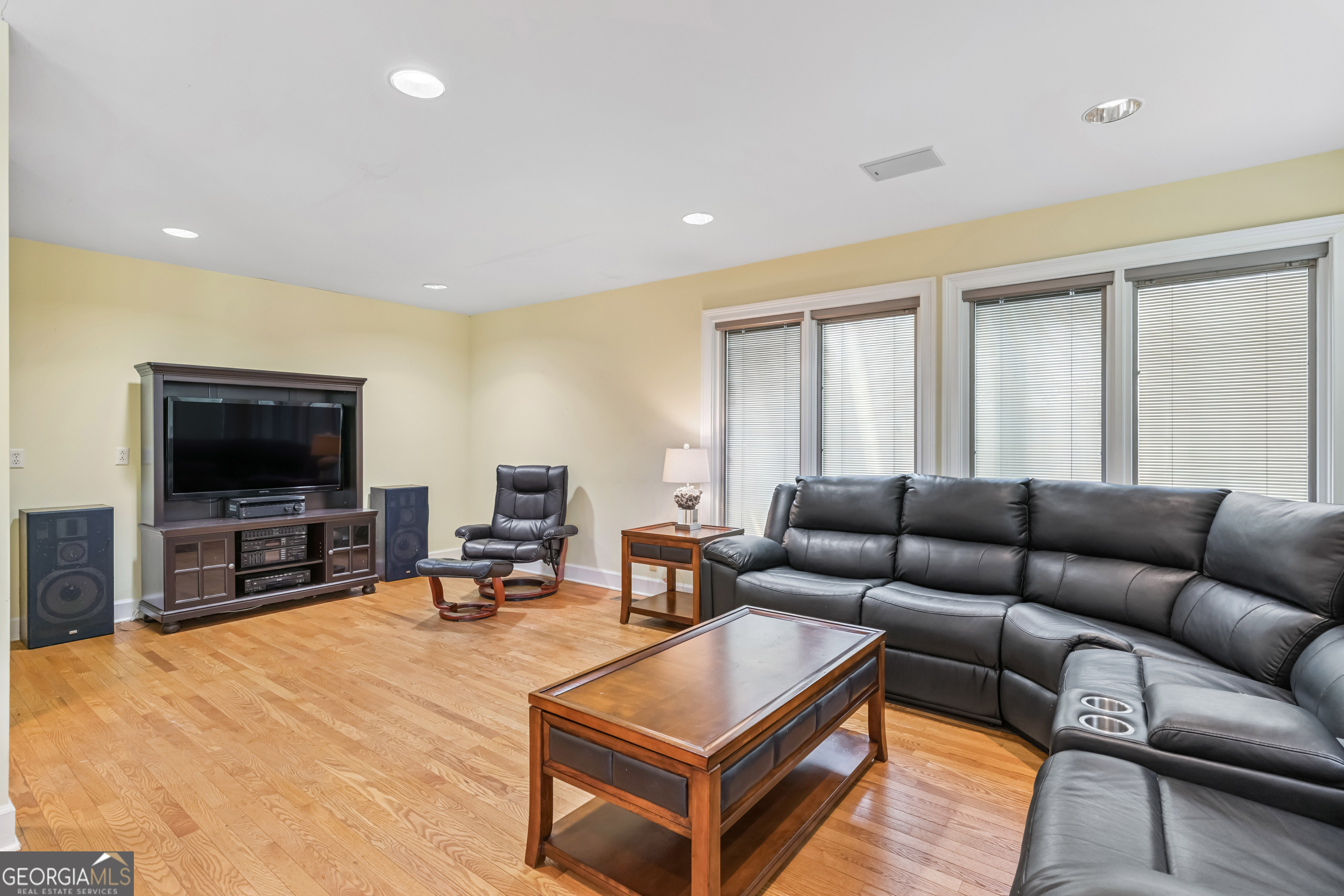 107 Sandcastle Way Property Photo 12