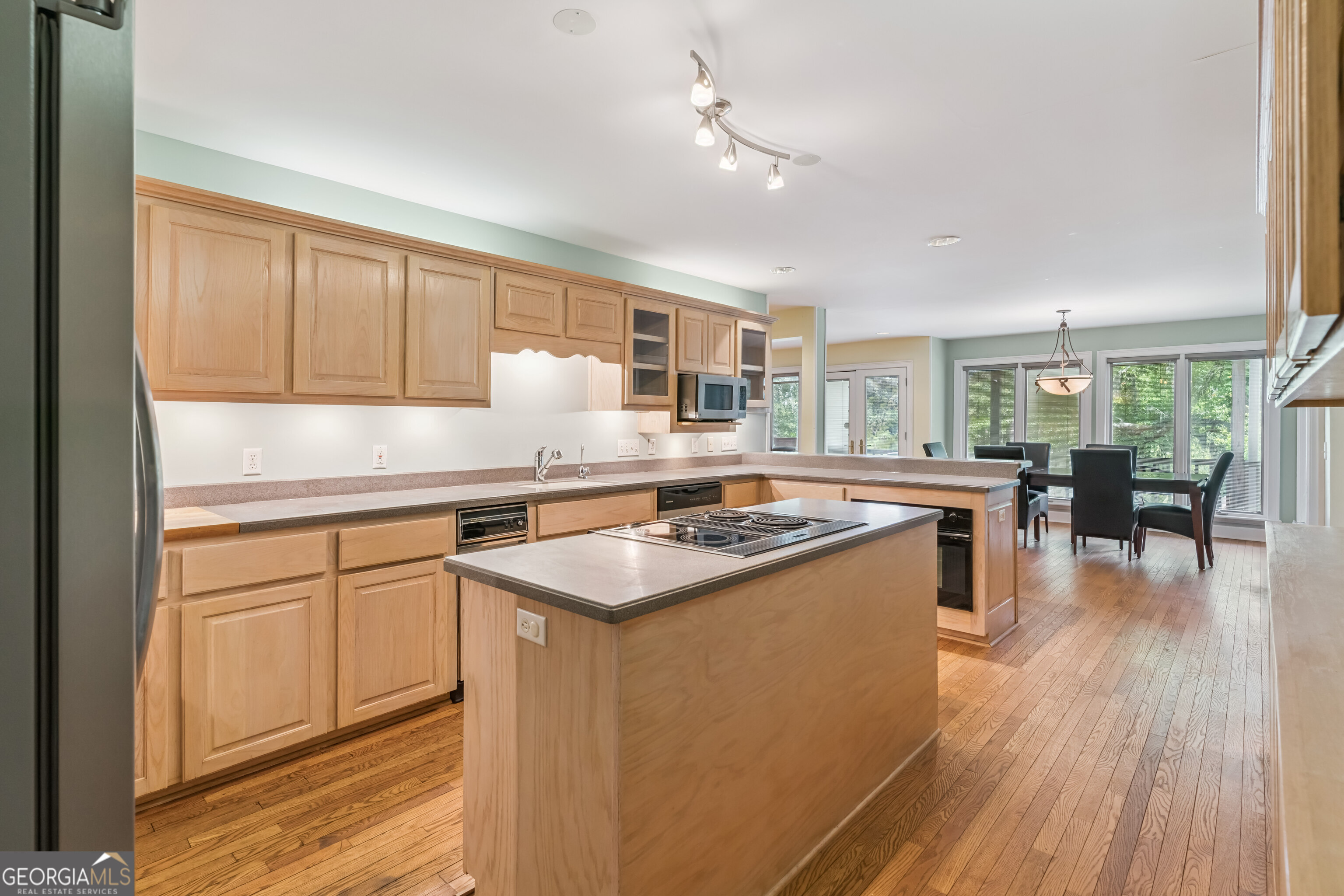 107 Sandcastle Way Property Photo 19