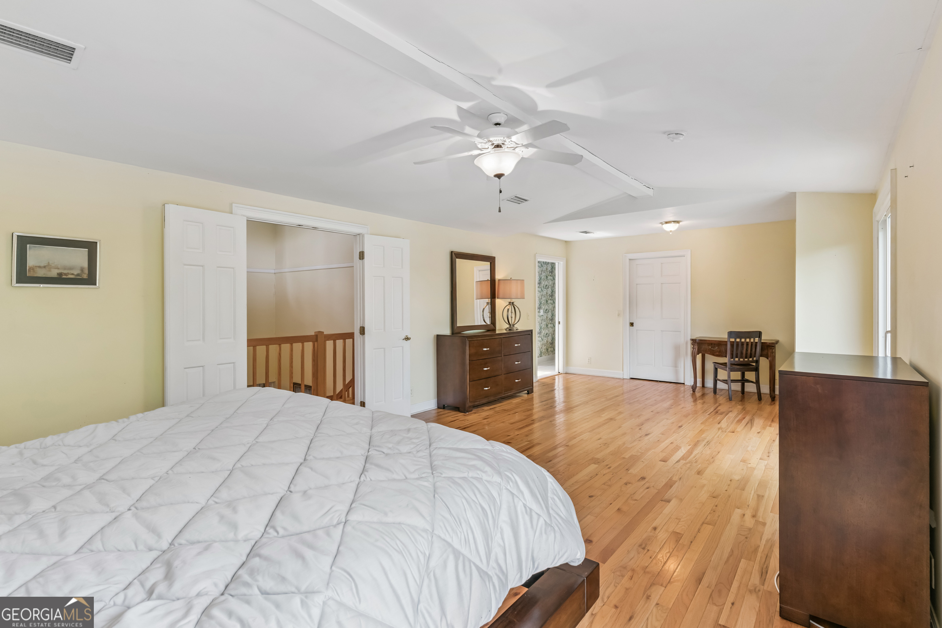 107 Sandcastle Way Property Photo 32