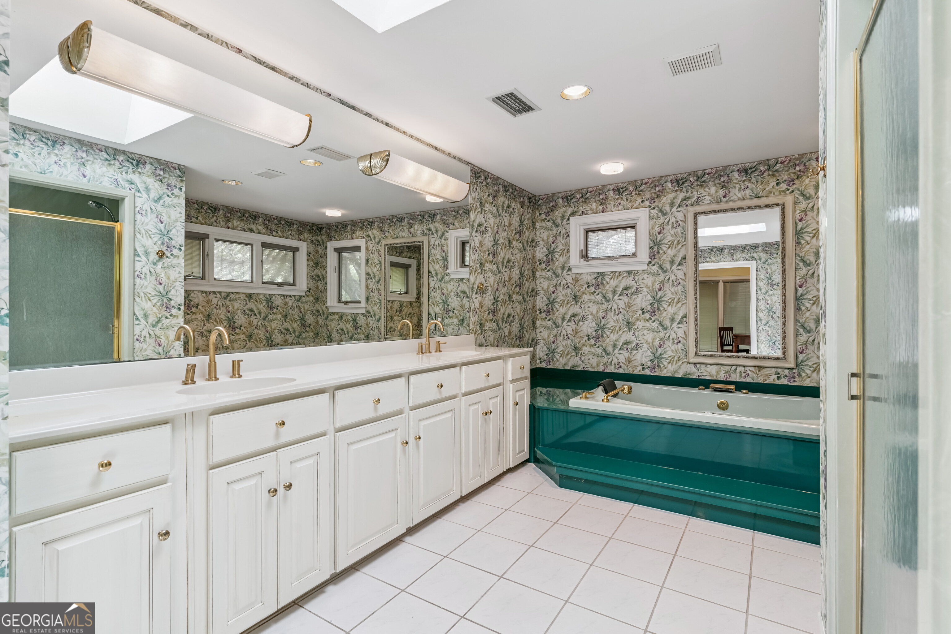 107 Sandcastle Way Property Photo 35