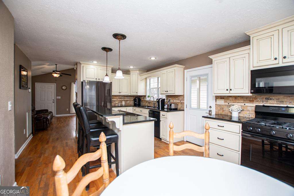 2 Pine Hill Drive Property Photo 31