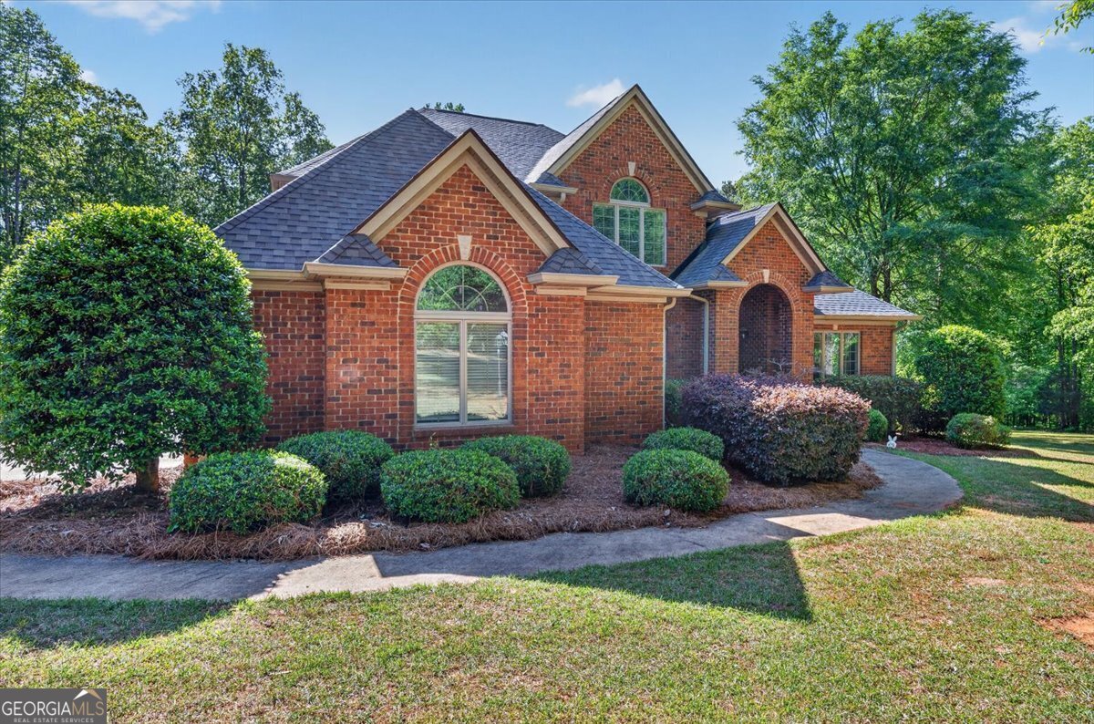 52 Hamil Drive Property Photo 3