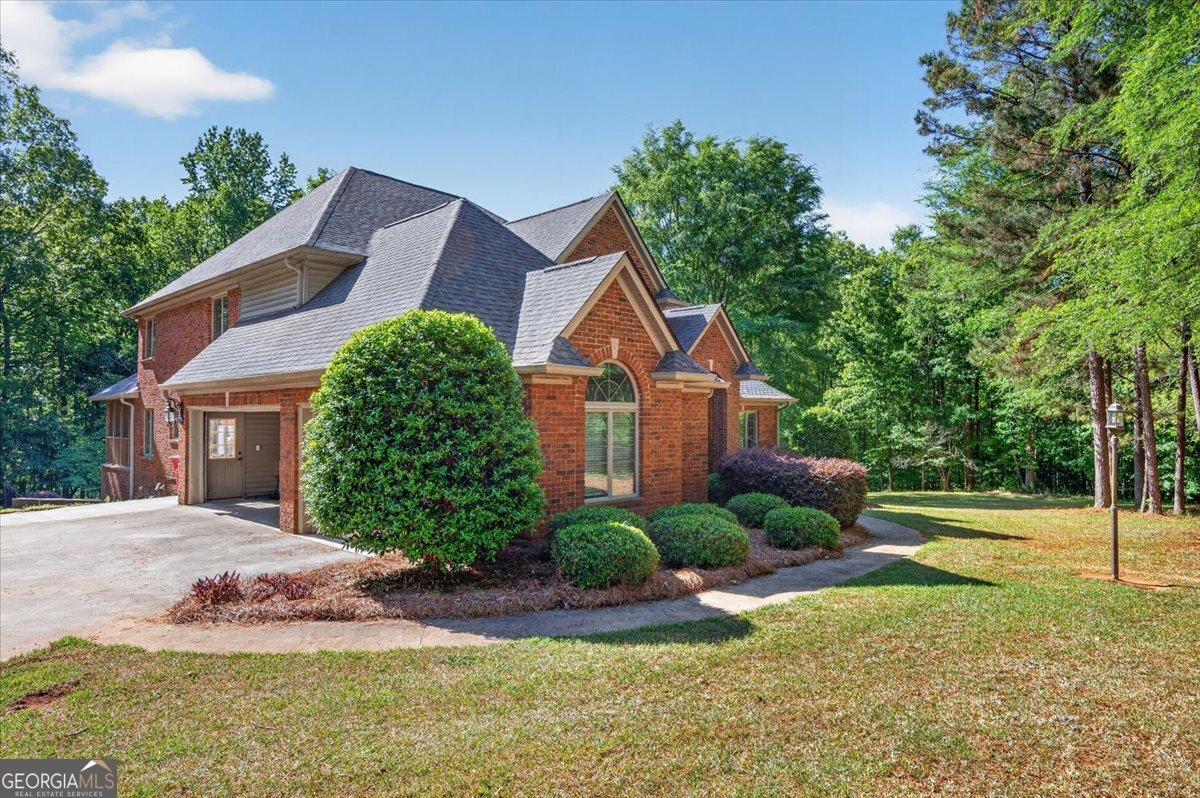 52 Hamil Drive Property Photo 4
