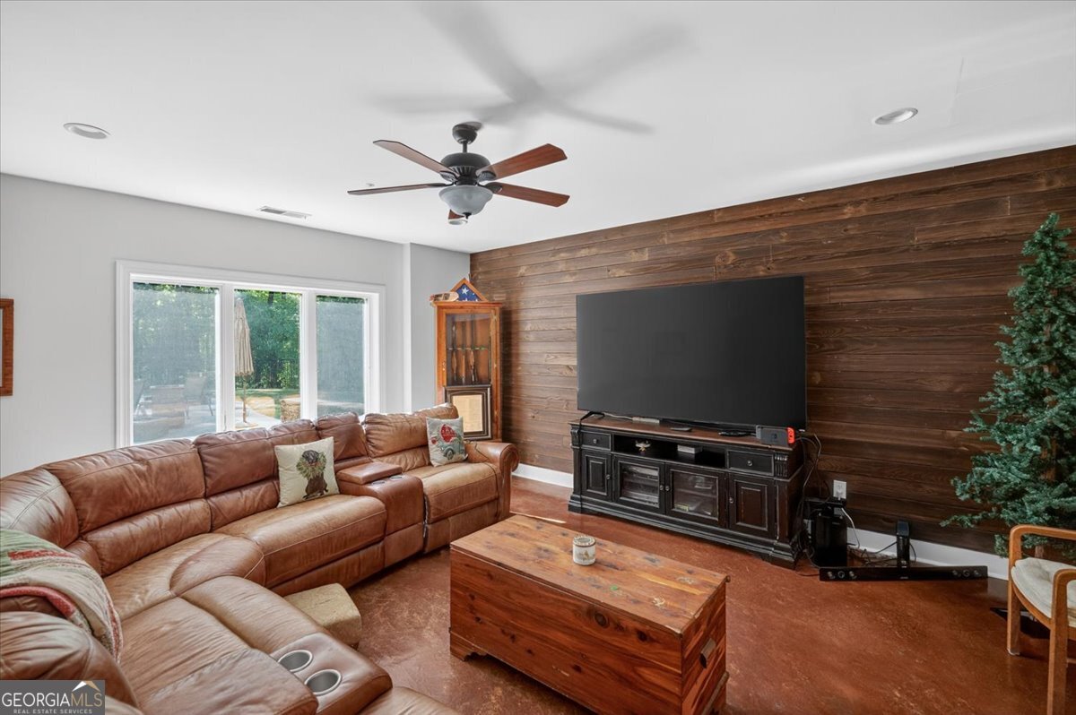 52 Hamil Drive Property Photo 39