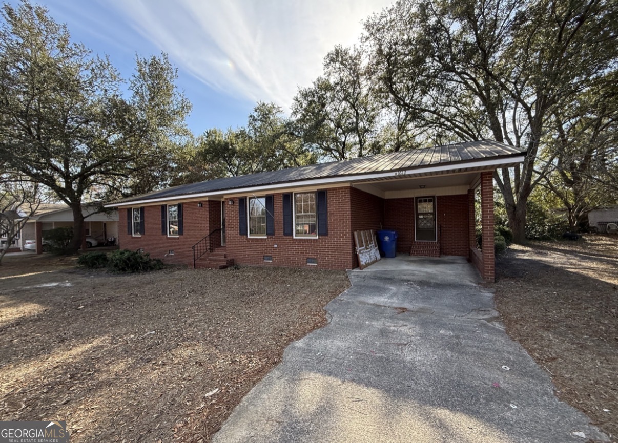1612 Knox Street Property Photo 3