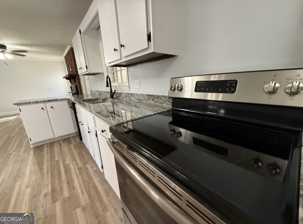 1612 Knox Street Property Photo 17