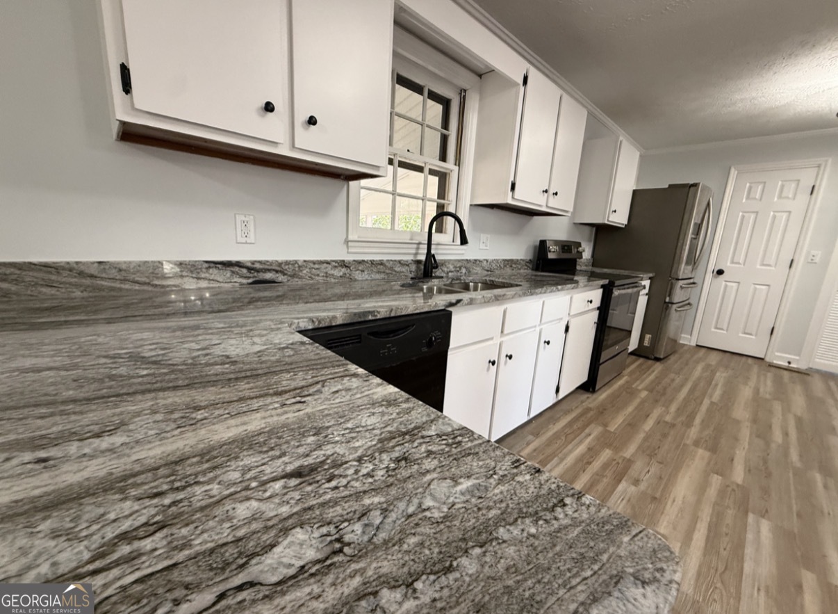 1612 Knox Street Property Photo 21