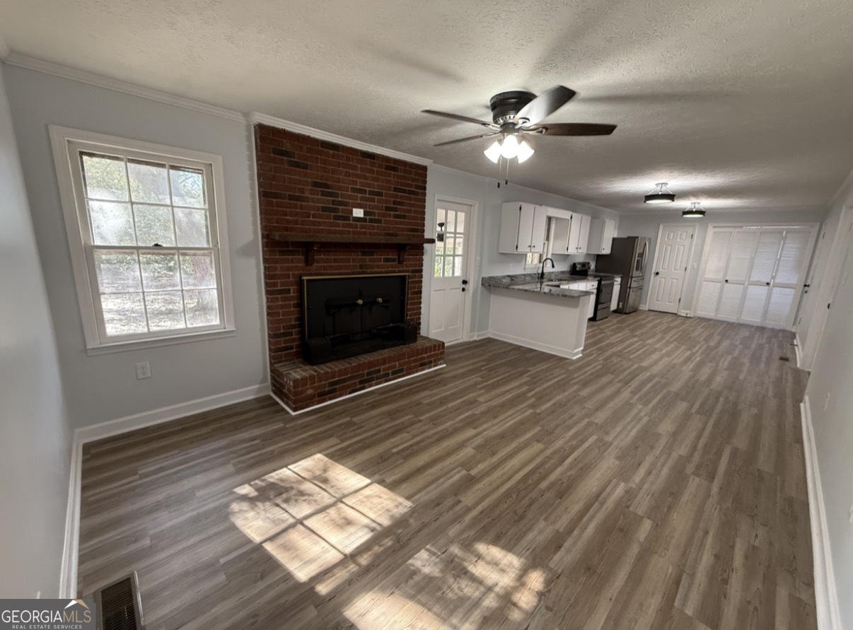 1612 Knox Street Property Photo 26