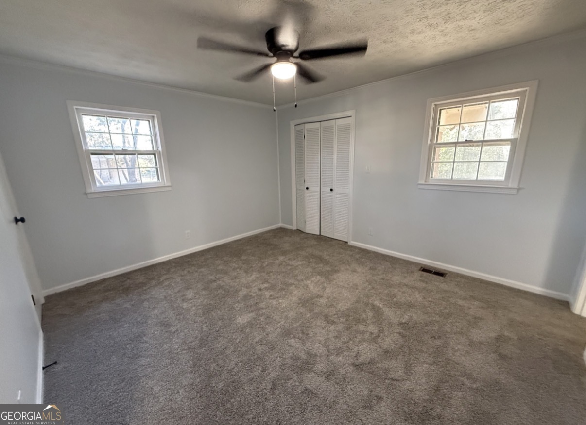 1612 Knox Street Property Photo 32