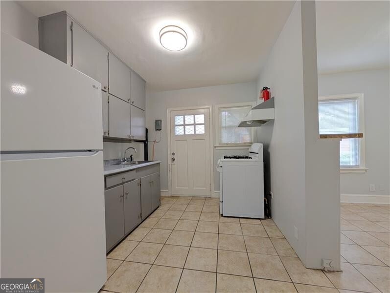 1761 John Calvin Avenue # 1 Property Photo 6