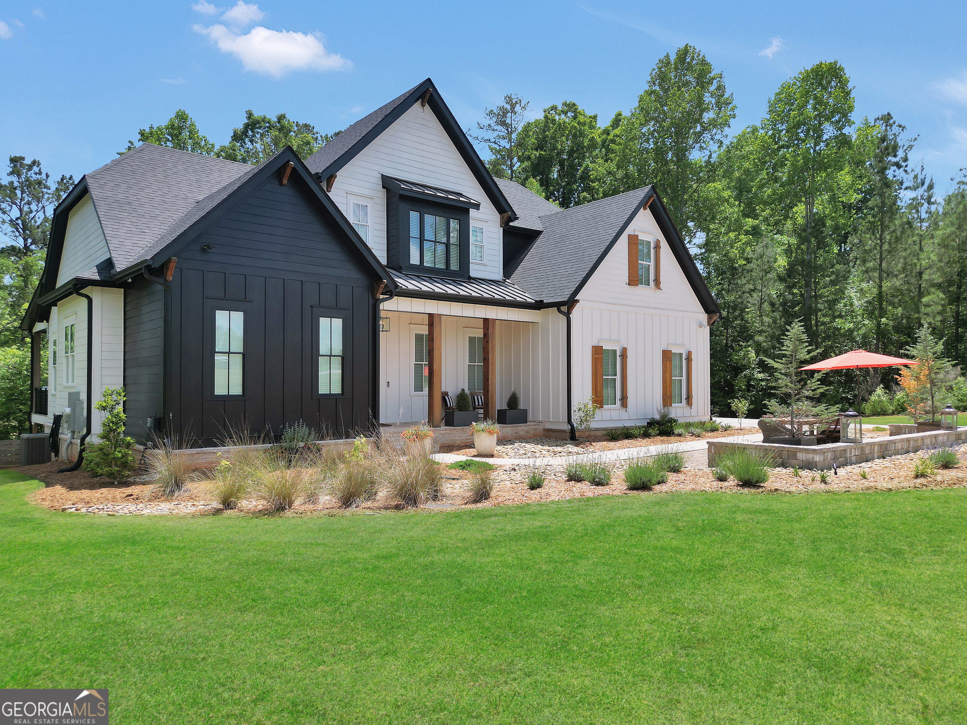 51 Sweet Wood Court Property Photo 4