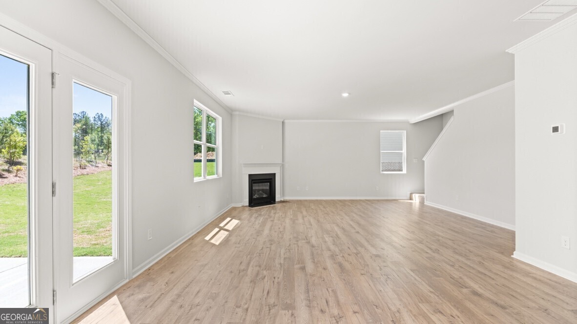 353 Belmont Drive Property Photo 12