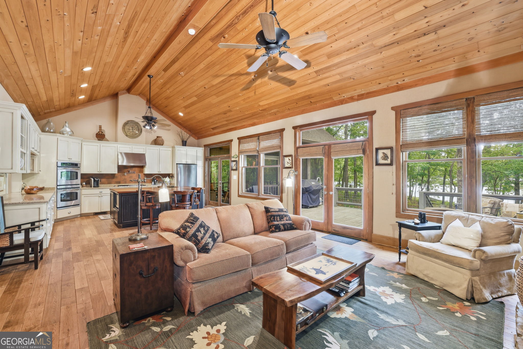 479 Lake Loop Road Property Photo 10