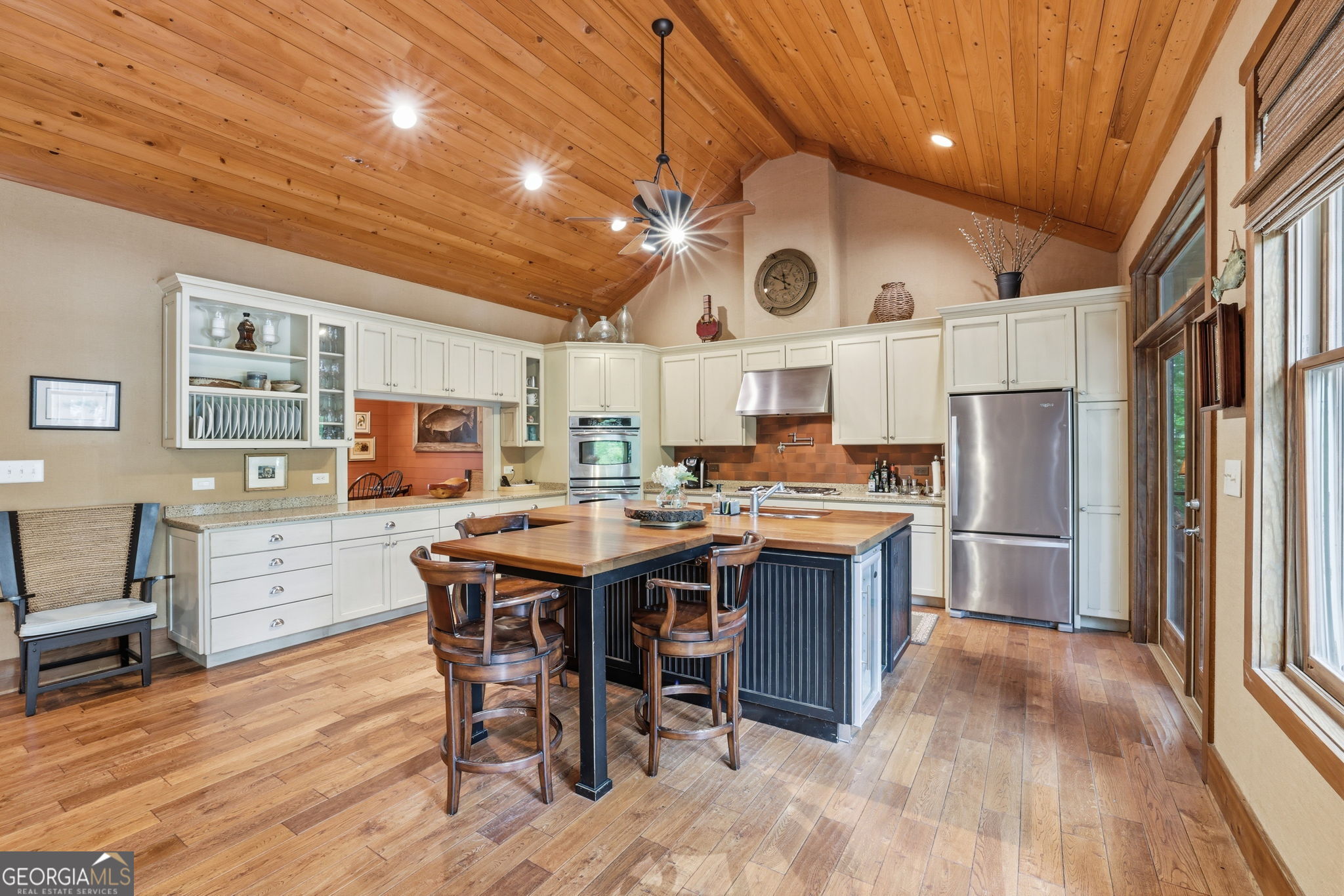 479 Lake Loop Road Property Photo 12