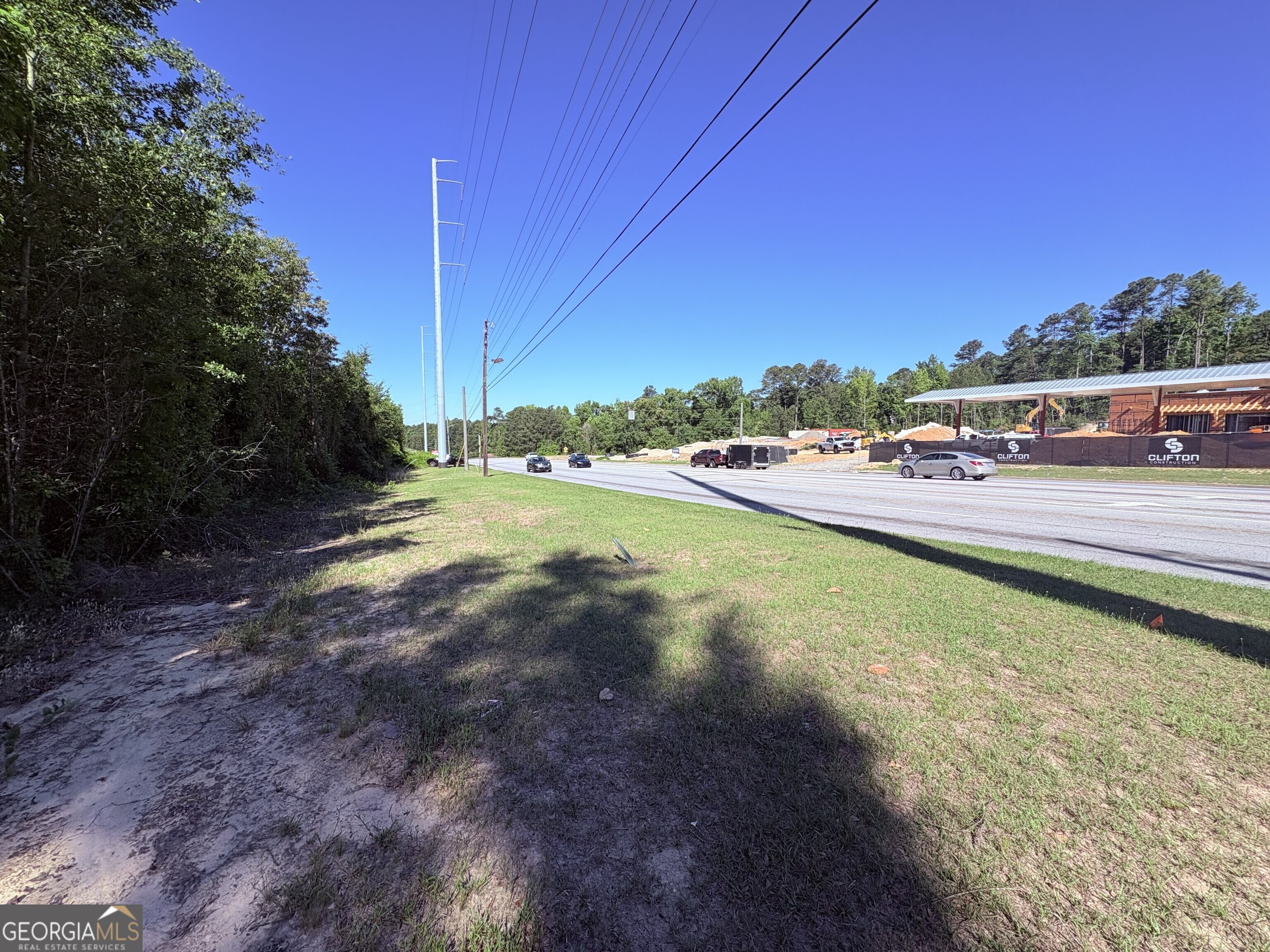 2308 Windsor Spring Road Property Photo 7
