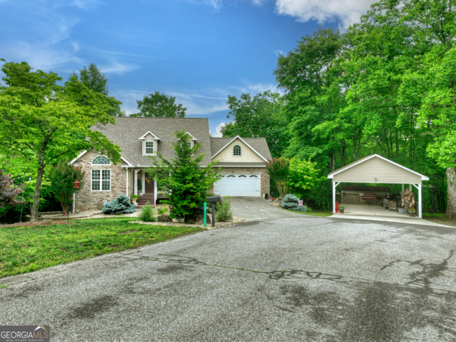 113 Dundee Drive Property Photo 2